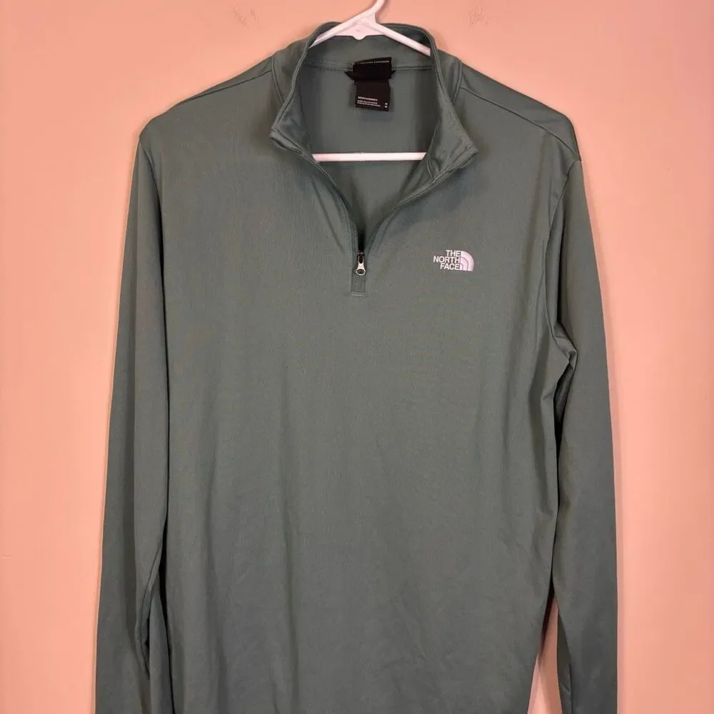 The North Face Green Quarter Zip Pullover Long Sleeve Top Men's Medium‎